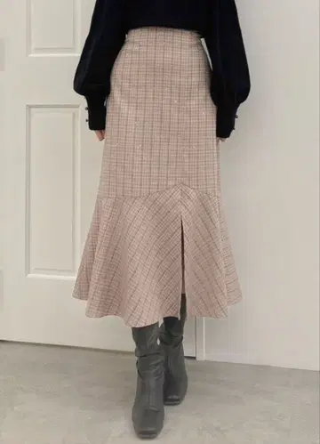 dazzlin 포토핏 머메이드 스커트