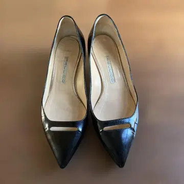 펠리코 펌프스 37 블랙