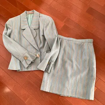 쇼와 레트로 스카이블루 수트 소매 프릴