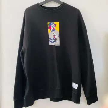 CRITIC PSYCHO BUTCHER 맨투맨