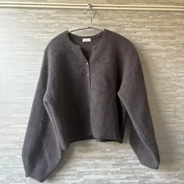 아파트바이 가디건