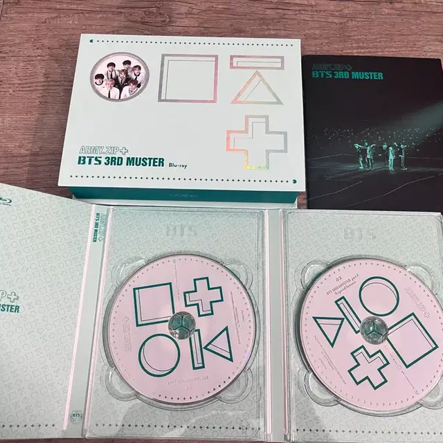 급처) 방탄소년단 BTS 머스터 3기 머삼터 머3터 블루레이 김석진 진