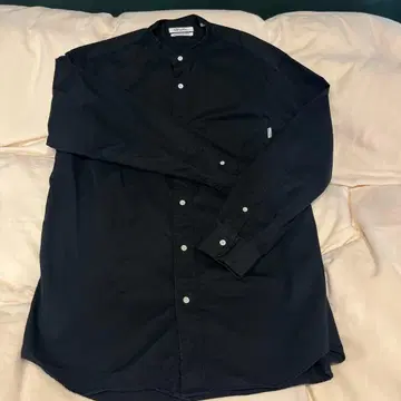 Gymphlex 블랙 버튼 다운 셔츠