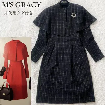 컨디션 최상 미사용 엠즈 그레이시 케이프 포함 원피스 트위드 판초