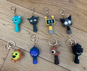 스플랜키 키링 8개 세트