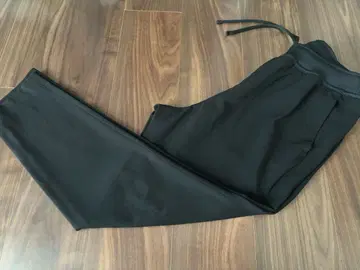 유나이티드 도쿄 아웃 라스트 와이드 테이퍼드 팬츠