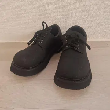 블랙 레이스업 드레스 슈즈 더비 슈즈