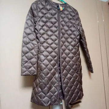 UNIQLO 울트라 라이트 다운 롱 퀼팅 브라운 S