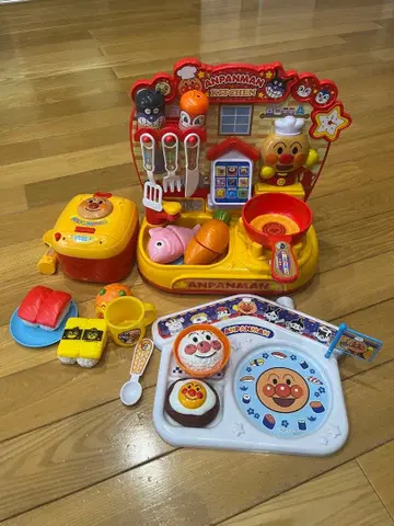 호빵맨 주방과 밥솥 DX 기프트 세트