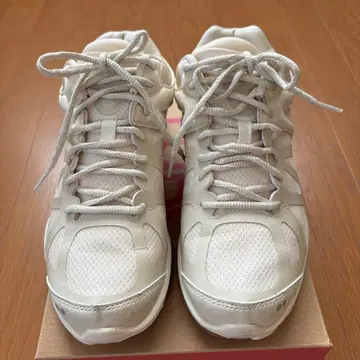 재즈사이즈, ryka ENHANCE 3 8M 화이트