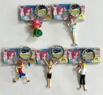 원피스 피규어 키링 하늘섬 탐험편 루피 나미 상디 초파