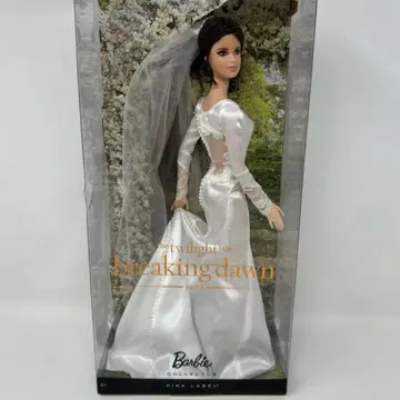 트와일라잇 콜라보 바비 인형 twilight barbie