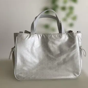 DoCLASSE 모노그램 패턴 스퀘어 토트백