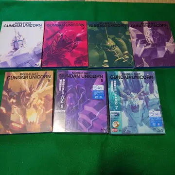 기동전사 건담 UC 최초 한정판 Blu-ray 전 7권 세트