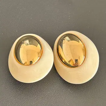 이탈리아제 i.n.a.r 귀찌 아이보리 액세서리 빈티지