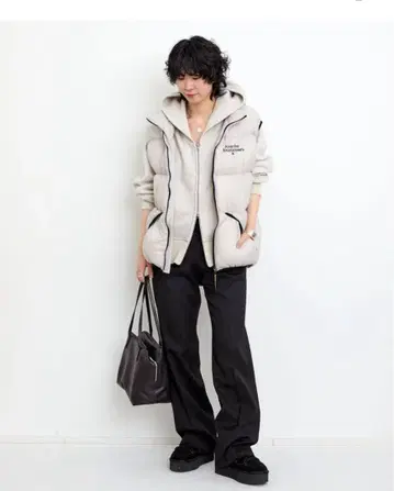 MOUNTAIN RESEARCH PUFF VEST