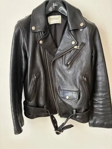 블랙 가죽 라이더 자켓