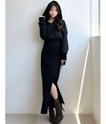 [리젝시/RESEXXY] 맨투맨 후디 원피스 블랙 M 사이즈