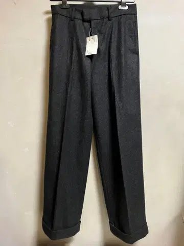 미사용 새상품 Spick and Span 울 스트레이트 팬츠