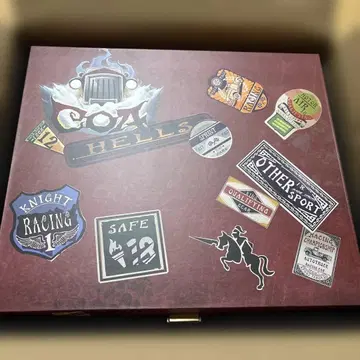 제5인격 3주년 기념 한정판 박스