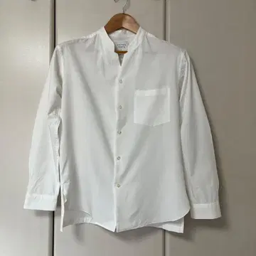 UNITED TOKYO V넥(스키퍼) 셔츠