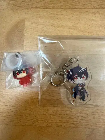 유안 군 아크릴 키링 메지루시 참 세트