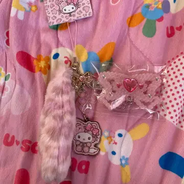 산리오 챠미 키티 갸루 고양이