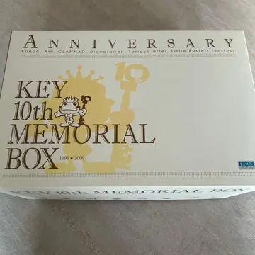 KEY 10th MEMORIAL BOX
