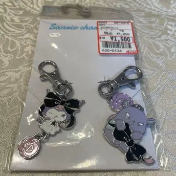 아베일 매장 한정판 페어 백참 쿠로미 산리오