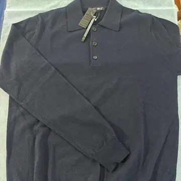 네이비 긴팔 피케 셔츠 4개 버튼