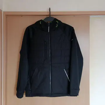 BURTLE 바틀 3210 L 사이즈 블랙