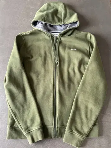 Lacoste 올리브 그린 후드티