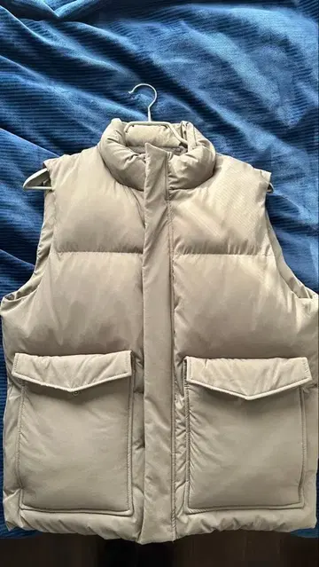 Discoat 다운 베스트 베이지 그레이