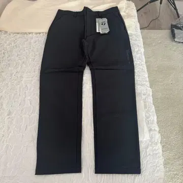 [ 택 포함 미사용 새상품 ] TaylorMade 골프 팬츠 블랙