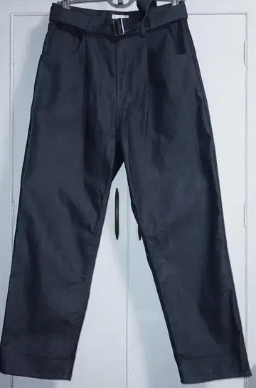 Luis 벨트 포함 1턱 와이드 배기 팬츠 데님 루이스