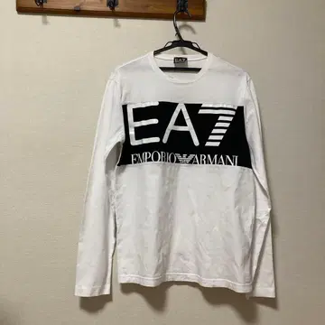 엠포리오 아르마니 긴팔 T셔츠 남성용 M