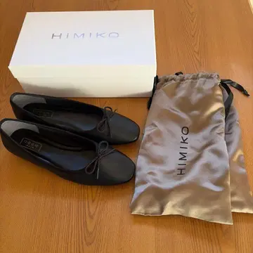 HIMIKO 블랙 방수 플랫슈즈 24.5cm