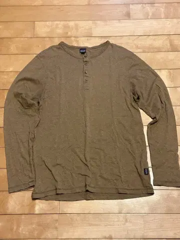 파타고니아 롱 슬리브 데일리 헨리 M