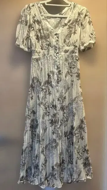 코코딜 꽃무늬 롱 원피스 플리츠 주름 가공