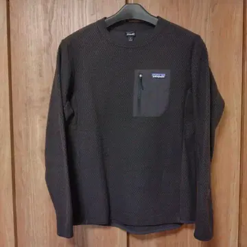 미사용에 가까운 patagonia 남성용 R1 에어 크루 (M)