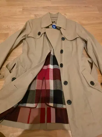 블루 라벨 트렌치코트 36 사이즈