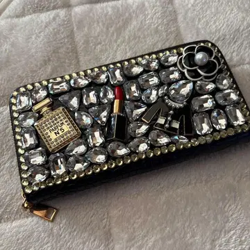 비쥬 장식 데코 여성용 블랙 장지갑