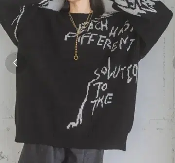 JEANASIS 7G 그래프티 로고 풀오버 블랙