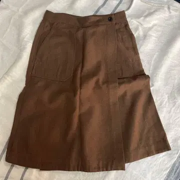 새상품급 MHL 마가렛호웰 울 스커트