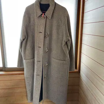 그레이 더플 코트 토글 버튼