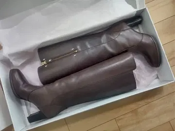 새상품 미사용 다이애나 부츠