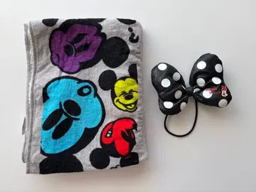 미니 마우스 리본과 미키 캡이 포함된 타월 세트