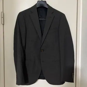 새상품급 나노 유니버스 셋업 브라운 M 사이즈