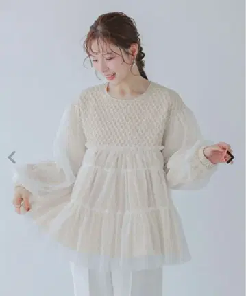 자카드 절개 튤 상의 fitmore 핏모어