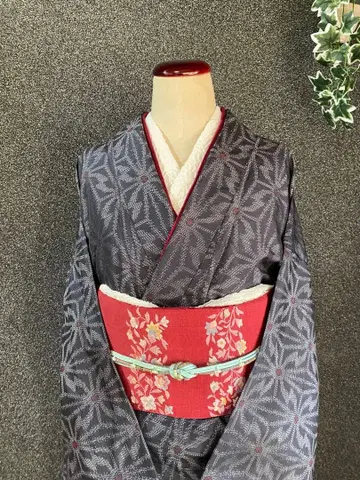 존재감 있는! 순수 실크 츠무기 쇼소인 꽃+덩굴 패턴 나고야 오비